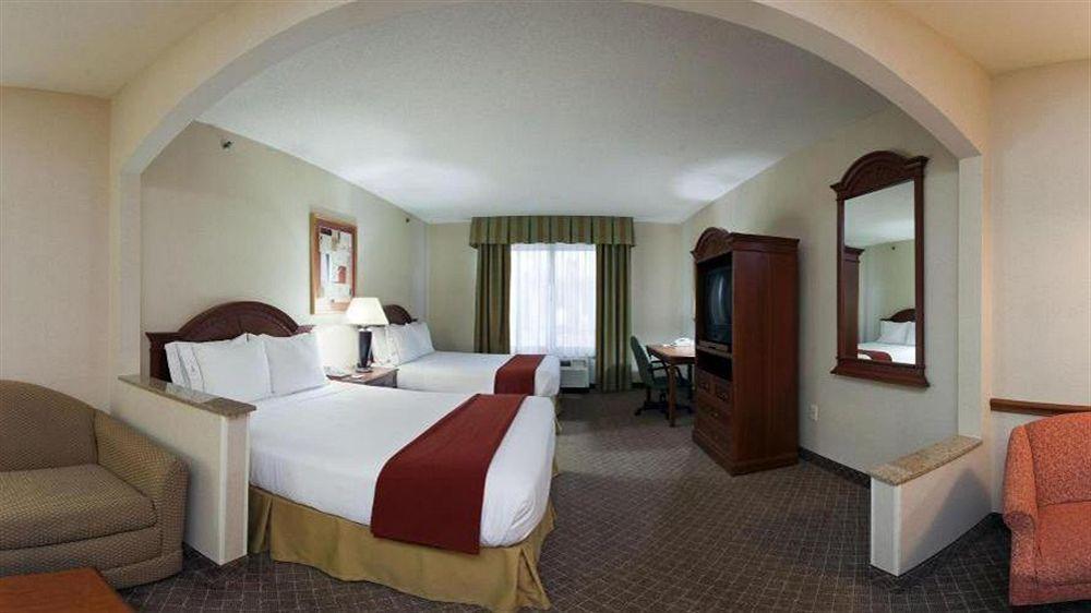 Hotel Wyndham Garden Erie à Kearsarge Extérieur photo